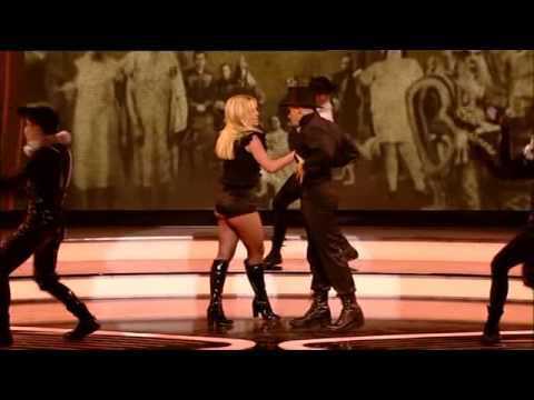 Britney Spears - Womanizer en Vivo / X-Factor