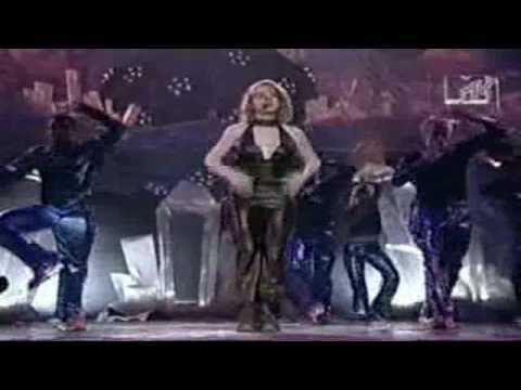 Britney Spears - Baby One more Time + Crazy (Live EMA 1999) Dublin