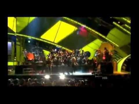 Wisin y Yandel Ft Enrique Iglesias - No Me Digas Que No - En Vivo Latin Grammys 2010 - I Like It