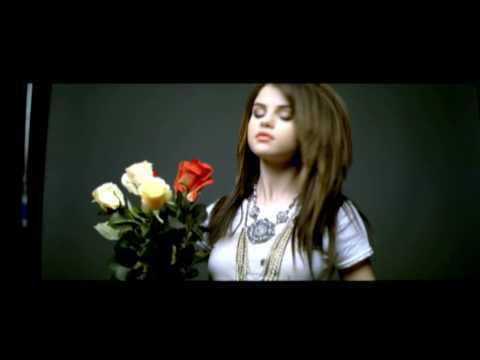 Selena Gomez - Falling Down - Kiss and Tell