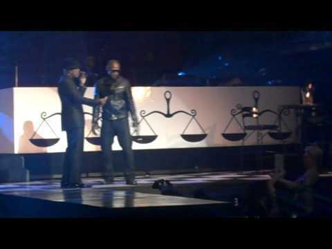 Ne-Yo and Jamie Foxx at American Music Awards afterparty performing She Got Her Own.MP4