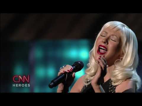 Christina Aguilera - Beautiful ( Live ) En Vivo