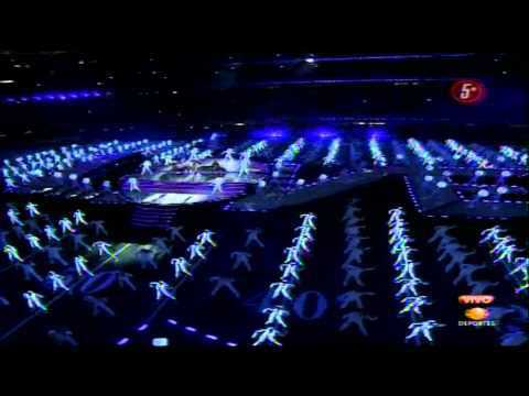Black Eyed Peas en vivo  Live in Super Bowl-2011-The Time (Dirty Bit. HD