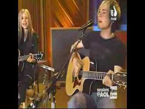 Avril Lavigne-My Happy Ending En vivo