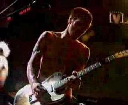 Red Hot Chili Peppers - Easily (Live)