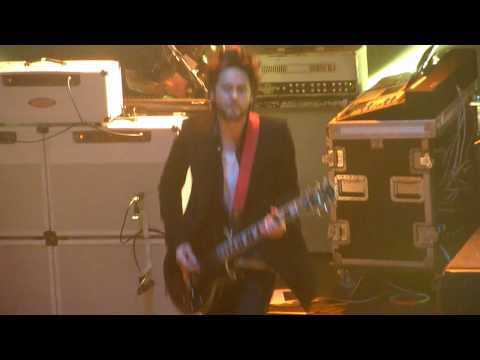 30 seconds to mars - kings and queens live at london KOKO