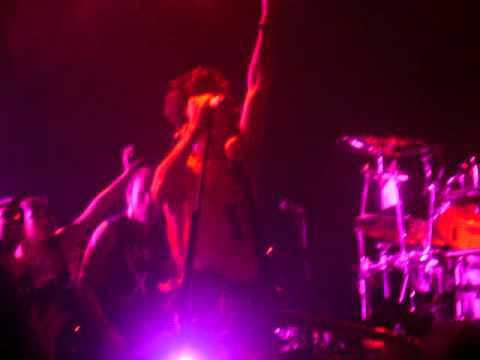 Kings and Queens (Live at Vivo Rio, Rio de Janeiro) - 30 Seconds To Mars