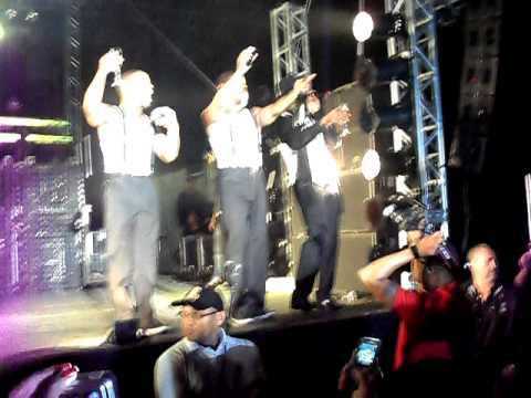 Ne-Yo RJ - Champagne Life ( Ao vivo) #2.AVI