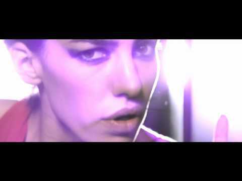 Frida Gold - Zeig mir wie du tanzt (Skrillex Remix Video)